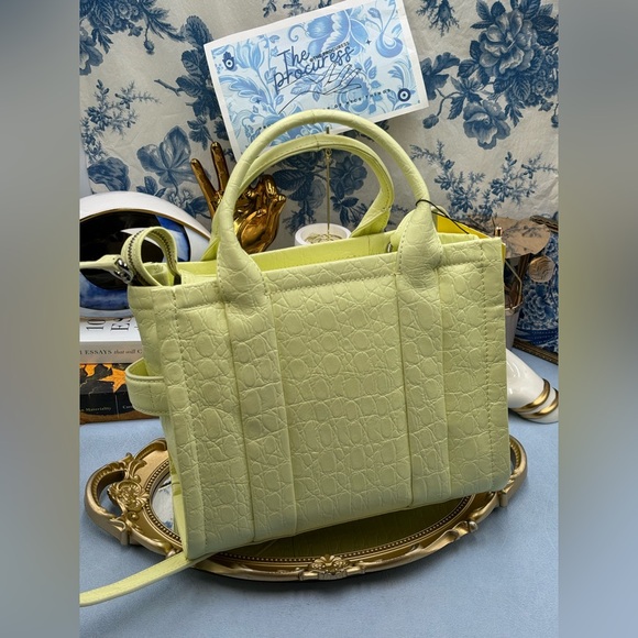🆕 MARC JACOBS 🧿 NWT The Croc-Embossed Small Tote, Tender Yellow - Picture 7 of 15